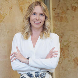 Dr. Lindsay Jibb